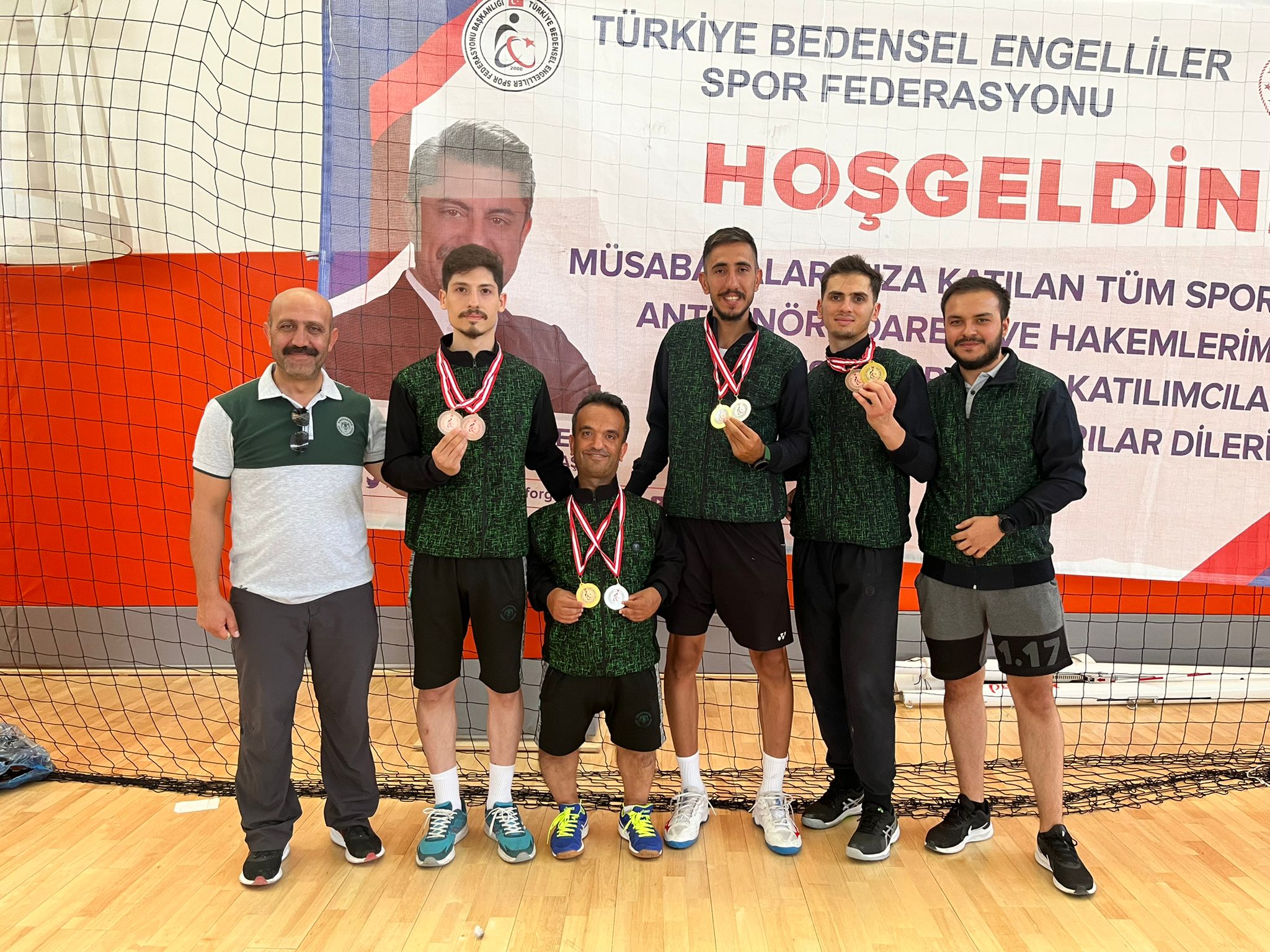 Badminton'da Büyük Başarı